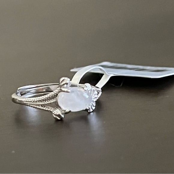 Natural Moonstone Gem Ring - Picture 3 of 7